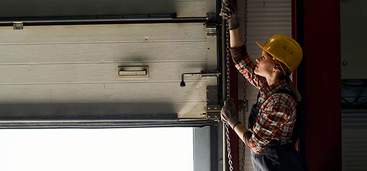 Addressing Common Garage Door Stoppage Issues in Central Islip, NY