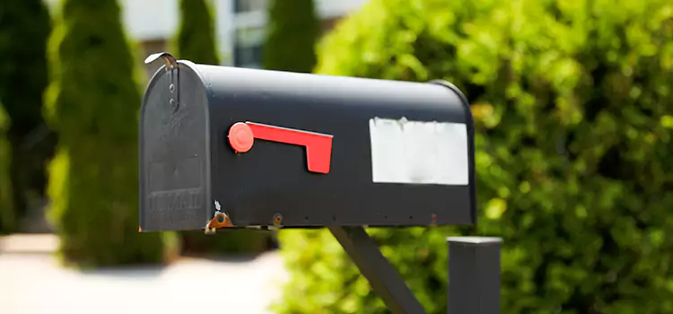 Secure Mailboxes for Packages Central Islip